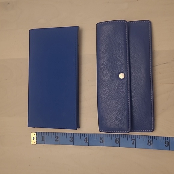 EUC Liz Claiborne Compact Blue Wallet and Checkbook Holder - Picture 10 of 11
